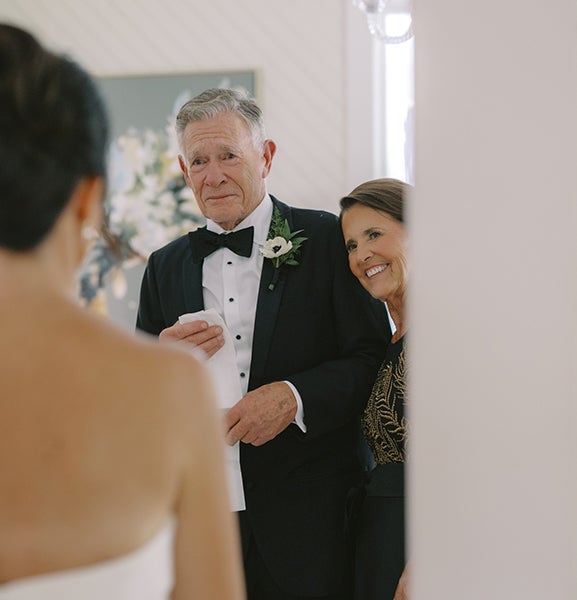 Dad taking first look of daughter at wedding